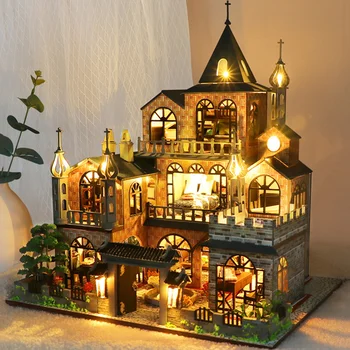 DIY wooden Куклена Къща Комплект С Миниатюрни Мебели Светлина Casa Европейската Вила Куклена Къща Играчки Roombox За Възрастни Коледни Подаръци